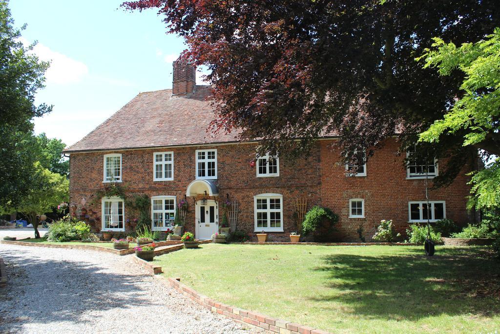 Molland Manor House Bed & Breakfast Сандуич Экстерьер фото