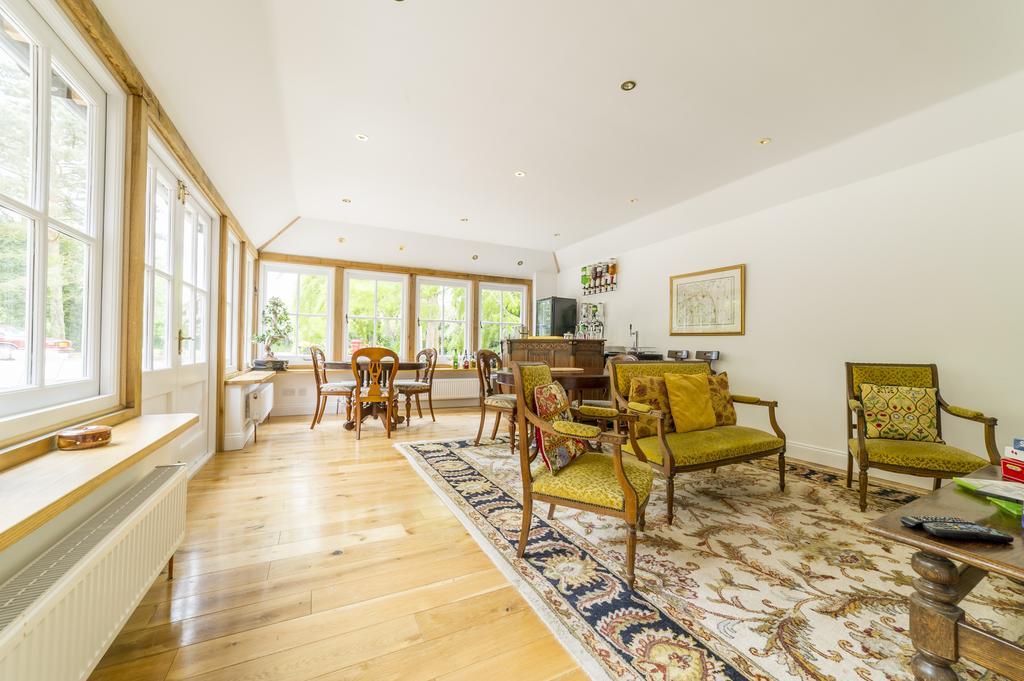 Molland Manor House Bed & Breakfast Сандуич Экстерьер фото
