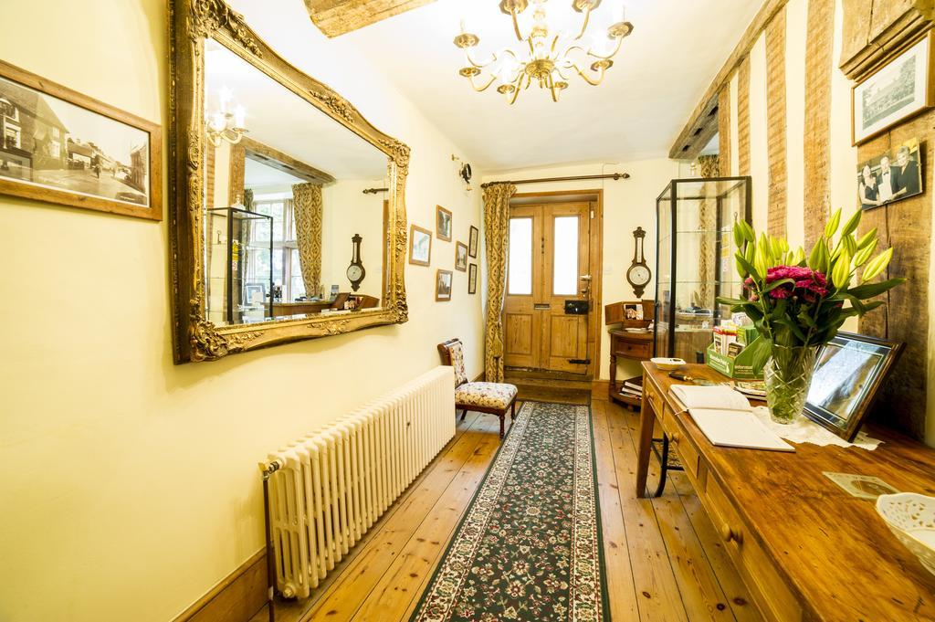 Molland Manor House Bed & Breakfast Сандуич Экстерьер фото
