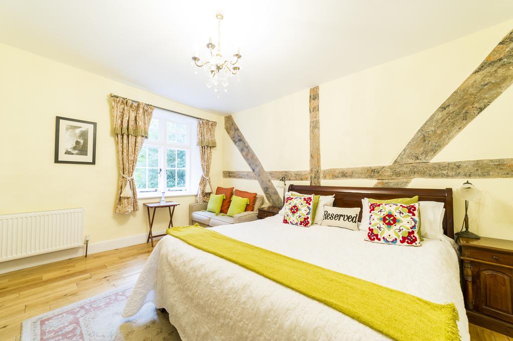 Molland Manor House Bed & Breakfast Сандуич Экстерьер фото