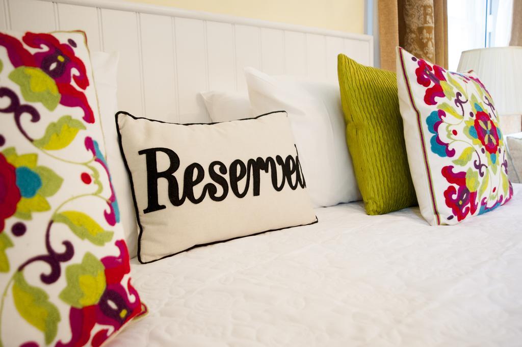 Molland Manor House Bed & Breakfast Сандуич Экстерьер фото