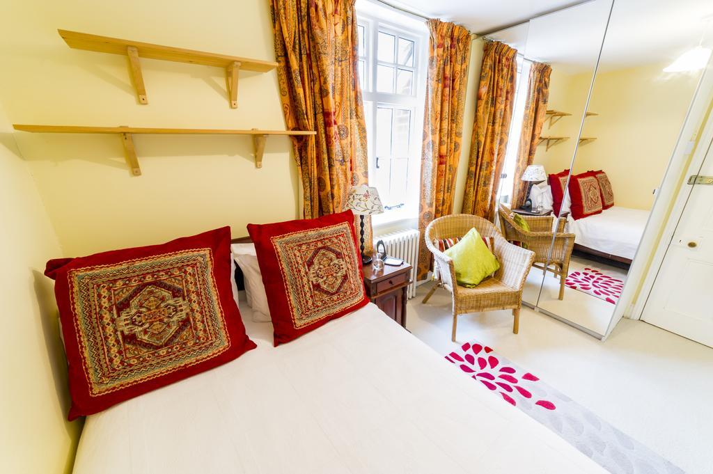 Molland Manor House Bed & Breakfast Сандуич Экстерьер фото