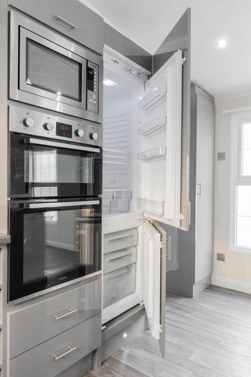 Molland Manor House Bed & Breakfast Сандуич Экстерьер фото